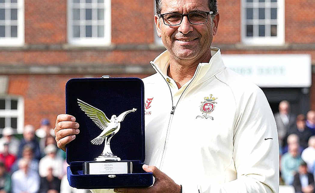 শেষ ওভারের জ্যামিতি: দুবাইয়ের তিন রান আর বাংলাদেশের অদেখা সাত ওভার